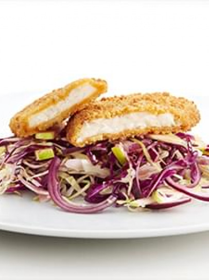 Filetes com Ervas Aromáticas e Salada Coleslaw