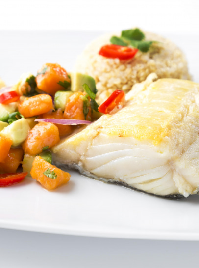 Bacalhau Grelhado com Ceviche de Abacate e Papaia