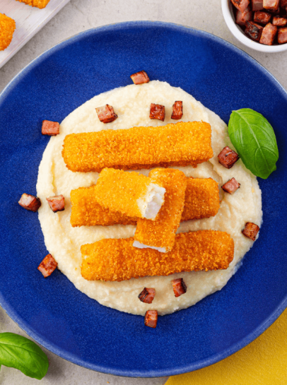 Barrinhas de Pescada com Puré com Quatro Queijos