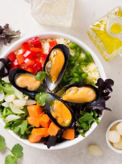 Bowl de Mexilhão com Couscous aos Pimentos e Papaia