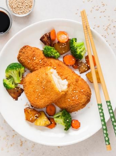 Filetes no Forno com Salteado de Legumes e Abacaxi