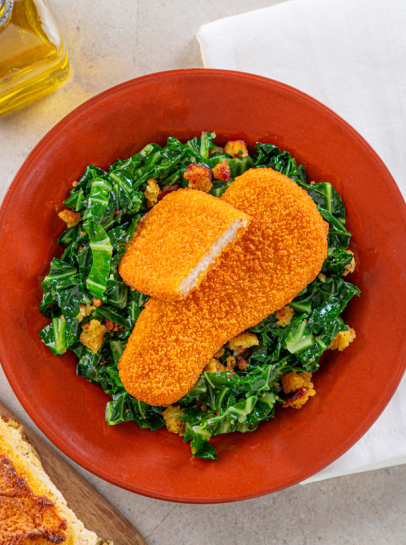 Filetes de Pescada com Migas de Couve e Broa