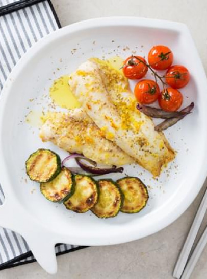 Filetes de Pescada no Forno com Legumes Grelhados