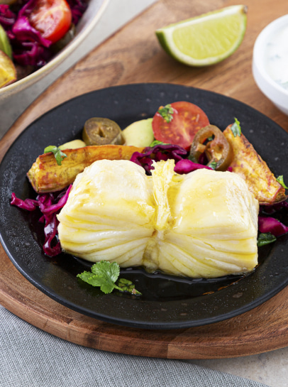 Lombos De Bacalhau No Forno Com Salada Colorida