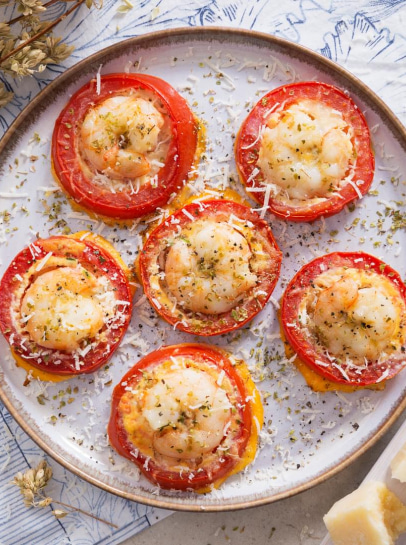 Mini-Tapas de Tomate com Camarão e Parmesão