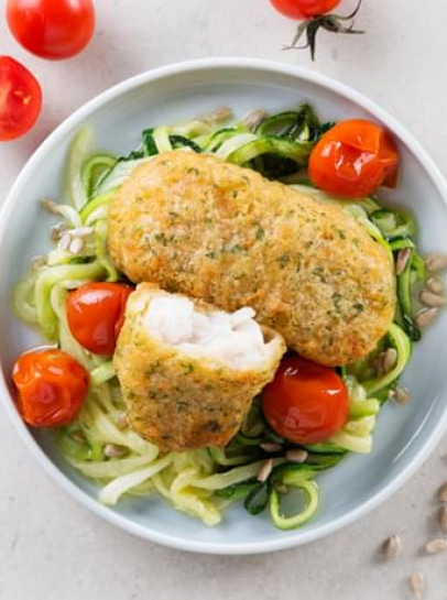 Mimos de Pescada Panada com Zoodles e Tomate Cereja