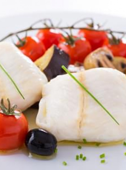 Pescada no Forno com Legumes ao Limão e Cebolinho