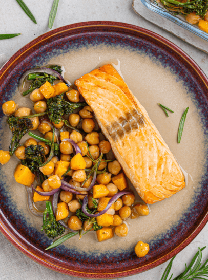 Salmão no Forno com Assado de Grão, Bimis e Abóbora