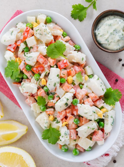 Salada Russa de Bacalhau com Maionese de Coentros