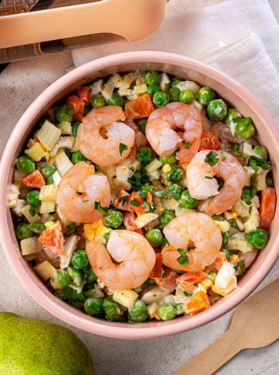 Salada Russa Leve de Camar&atilde;o &agrave;s Arom&aacute;ticas