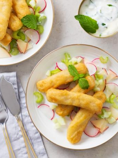 Tiras do Mar com Salada de Maçã e Aipo