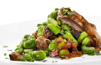 Entrecosto Guisado com Favas